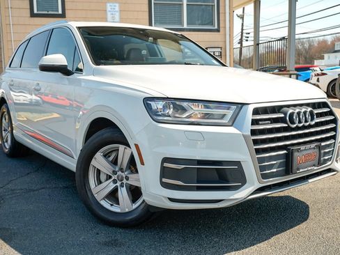 Used 2018 Audi Q7 2.0T Premium w/ Cold Weather Package AWD/4WD image 3