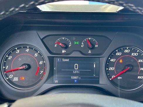 Used 2021 Chevrolet Camaro LT RWD image 23