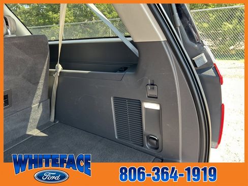 Used 2020 Ford Expedition Max XLT image 42