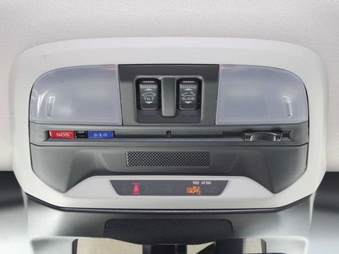 Certified 2024 Subaru Crosstrek 2.5i Limited w/ Crosstrek Mirror Package image 22