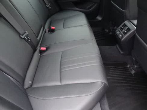 Used 2019 Honda Accord Touring image 12