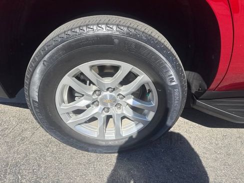 Used 2023 Chevrolet Tahoe LS RWD image 32