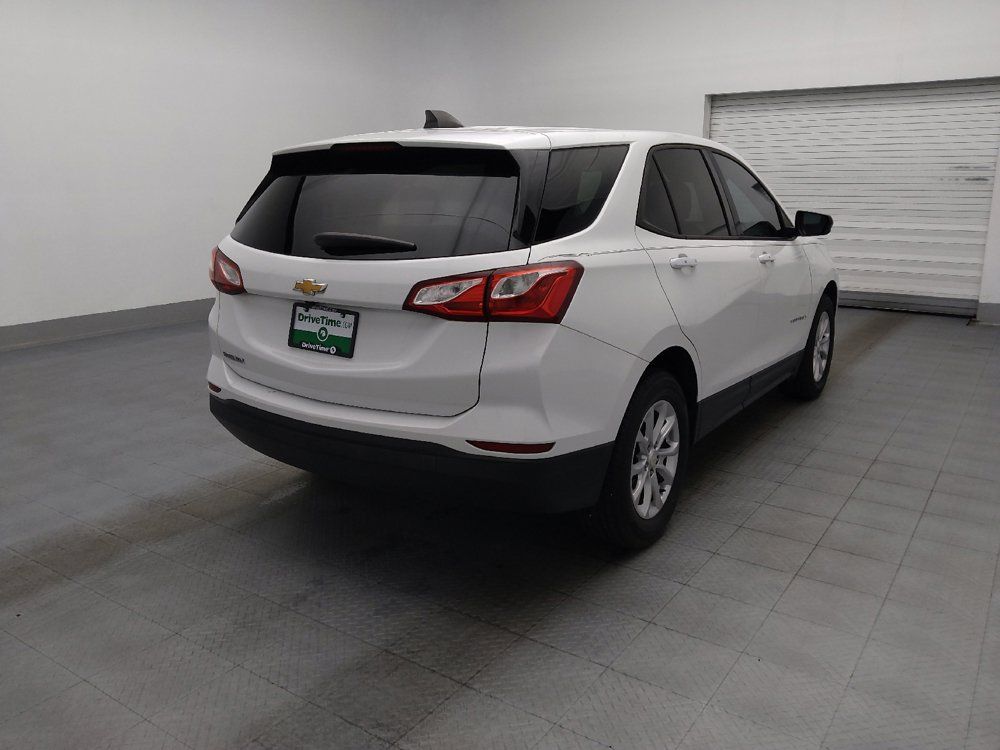 Used 2019 Chevrolet Equinox LS w/ LS Convenience Package FWD image 9