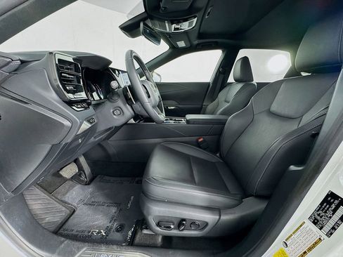 Used 2024 Lexus RX 350 Premium w/ Accessory Package (K3) image 15