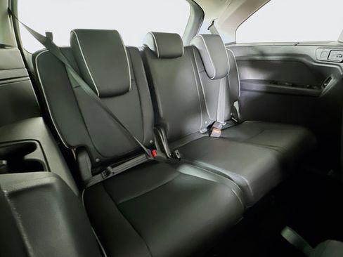 New 2026 Honda Odyssey Touring image 27