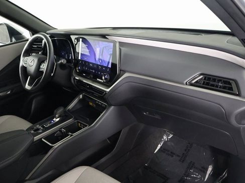 Certified 2025 Lexus TX 350 AWD w/ Convenience Package image 9