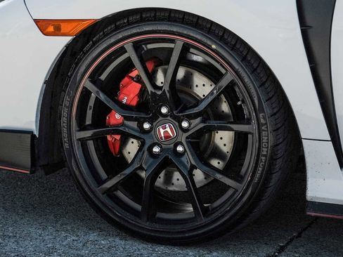 Used 2017 Honda Civic Type R image 65
