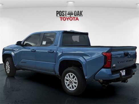 New 2026 Toyota Tacoma SR5 image 5