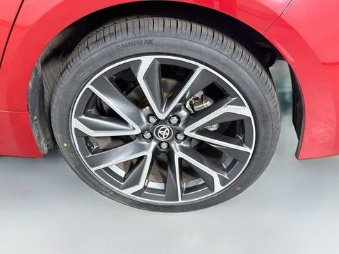 Used 2020 Toyota Corolla SE w/ Carpet Mat Package (TMS) FWD image 28
