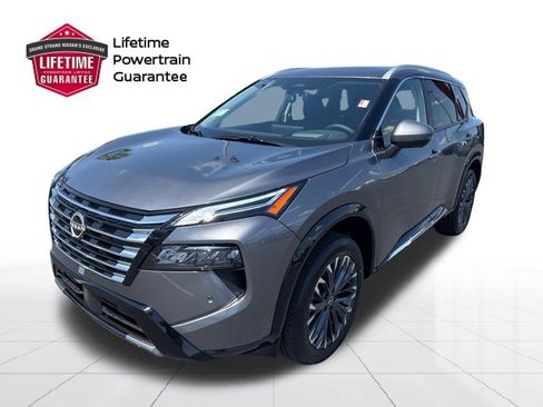 New 2026 Nissan Rogue Platinum AWD/4WD image 1