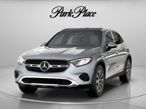 Used 2026 Mercedes-Benz GLC 300 4MATIC image 38