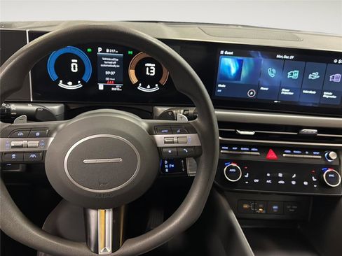 Used 2024 Hyundai Sonata SEL image 15