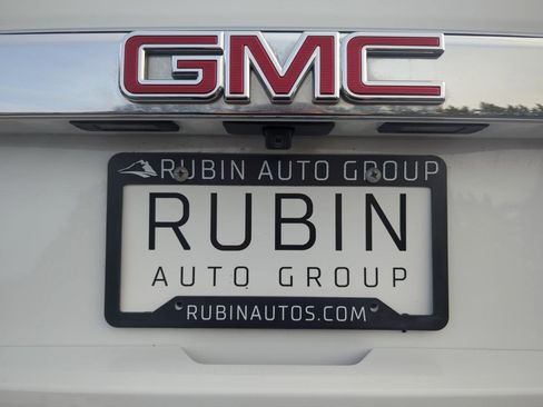 Used 2017 GMC Yukon Denali w/ Open Road Package image 33