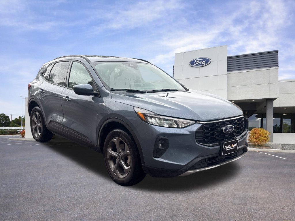 Certified 2025 Ford Escape ST-Line Select AWD/4WD 360° Tour