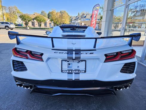 Used 2023 Chevrolet Corvette 2LT w/ Z51 Performance Package image 7