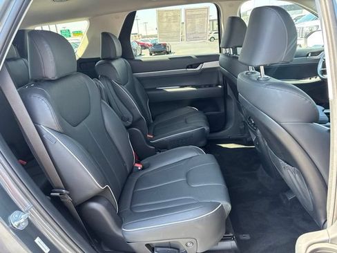 Used 2025 Hyundai Palisade SEL FWD image 21