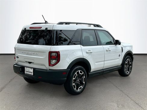 Used 2023 Ford Bronco Sport Outer Banks w/ Tech Package image 7