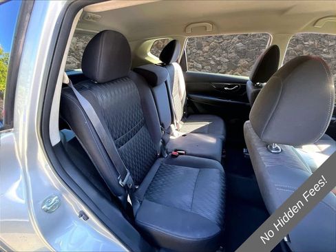 Used 2018 Nissan Rogue SV w/ Premium Package AWD/4WD image 21