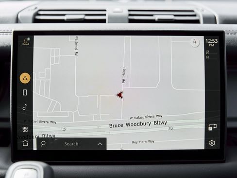 Used 2025 Land Rover Defender 110 V8 image 75