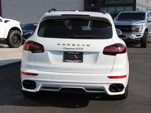 Used 2018 Porsche Cayenne GTS AWD/4WD image 6