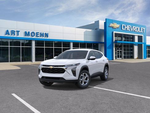New 2026 Chevrolet Trax LS w/ LS Convenience Package FWD image 8