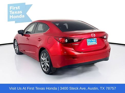 Used 2018 MAZDA MAZDA3 Touring image 6