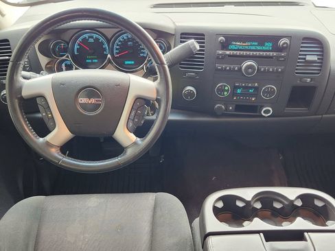 Used 2009 GMC Sierra 1500 4x4 Crew Cab image 3