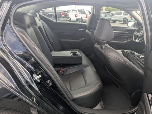 Used 2024 Nissan Altima 2.5 SR AWD/4WD image 33