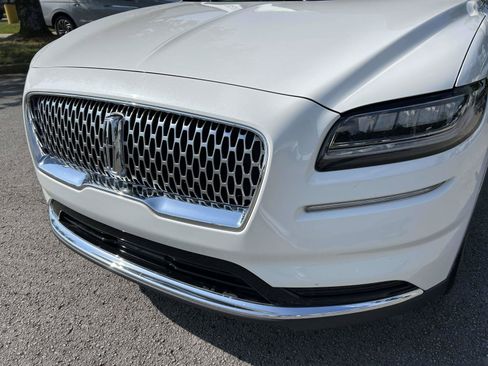 Certified 2022 Lincoln Nautilus Reserve AWD/4WD image 10