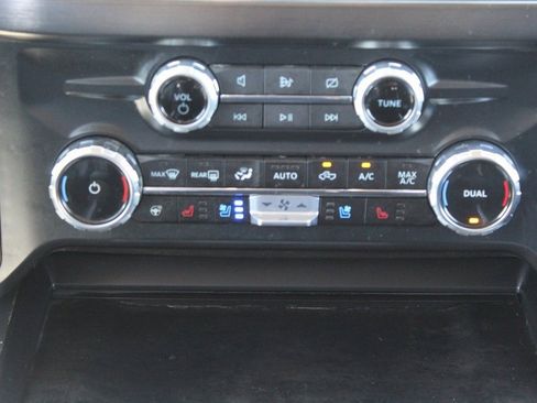 Certified 2023 Ford F250 Lariat w/ Sport Appearance Package image 15