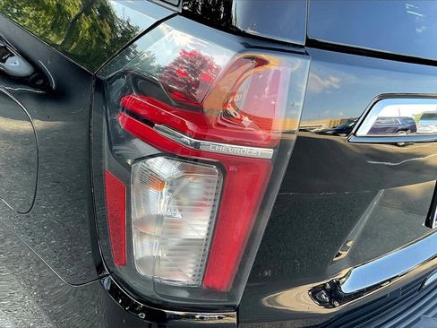 Used 2023 Chevrolet Tahoe LT image 22