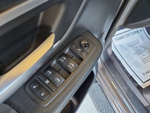 Used 2021 RAM 1500 Big Horn w/ Trailer Tow Group image 12