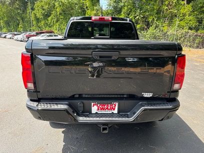Used 2024 Chevrolet Colorado ZR2 w/ ZR2 Convenience Package III
