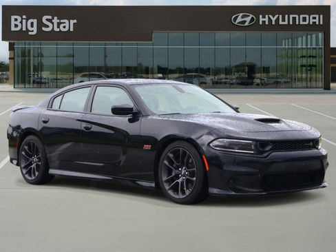 Used 2022 Dodge Charger Scat Pack RWD image 6