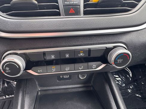 Used 2022 Nissan Altima 2.5 S image 11