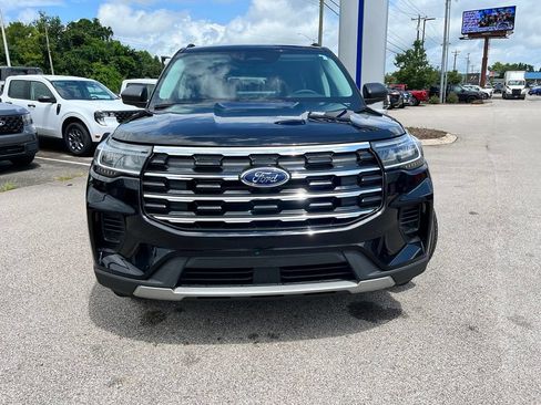 New 2026 Ford Explorer Active AWD/4WD image 2
