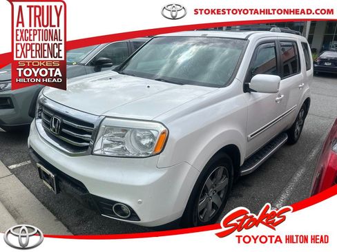 Used 2013 Honda Pilot Touring image 1