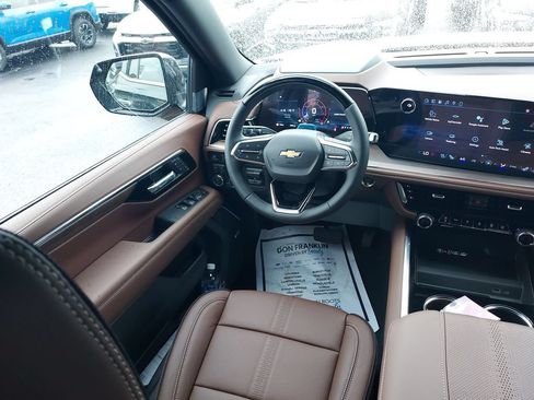 New 2026 Chevrolet Tahoe High Country AWD/4WD image 15
