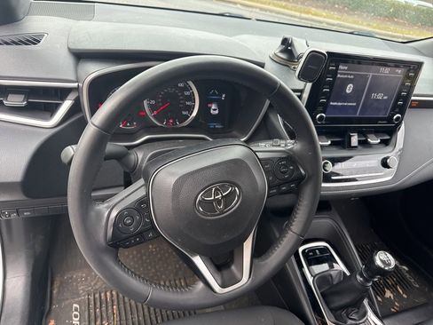 Used 2021 Toyota Corolla SE image 9