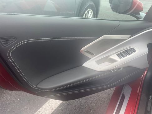 Used 2021 Chevrolet Corvette Stingray Premium Conv w/ Z51 Performance Package image 11