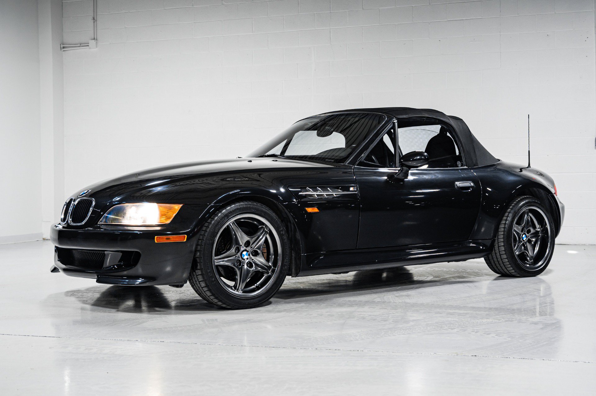 Used 1998 BMW M Roadster RWD image 40