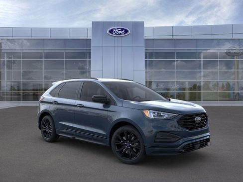 New 2024 Ford Edge SE w/ Black Appearance Package image 7