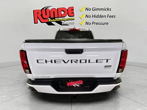 Used 2026 Chevrolet Colorado LT w/ Advanced Trailering Package AWD/4WD image 5