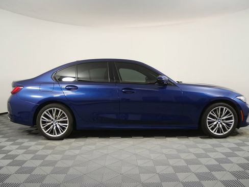Certified 2023 BMW 330i Sedan w/ Premium Package image 2