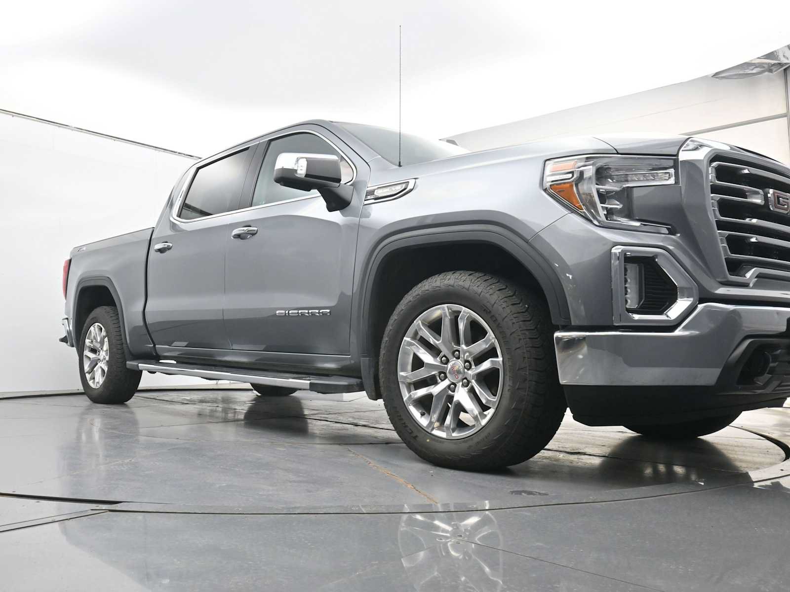 Used 2021 GMC Sierra 1500 SLT w/ SLT Premium Package AWD/4WD image 20