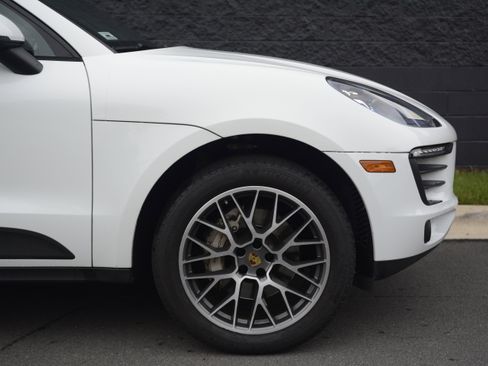 Used 2018 Porsche Macan S AWD/4WD image 11