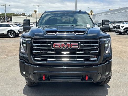 New 2025 GMC Sierra 2500 AT4 w/ AT4 Premium Plus Package image 2