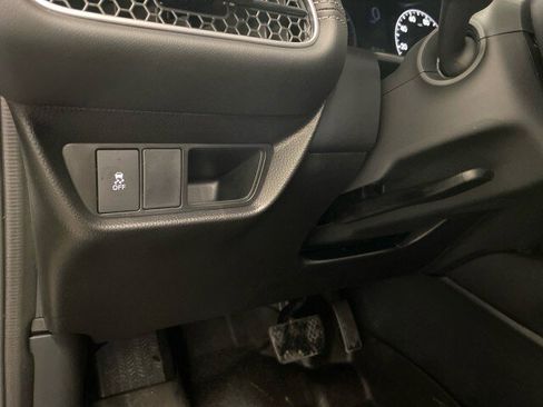 Used 2026 Honda HR-V EX-L image 17