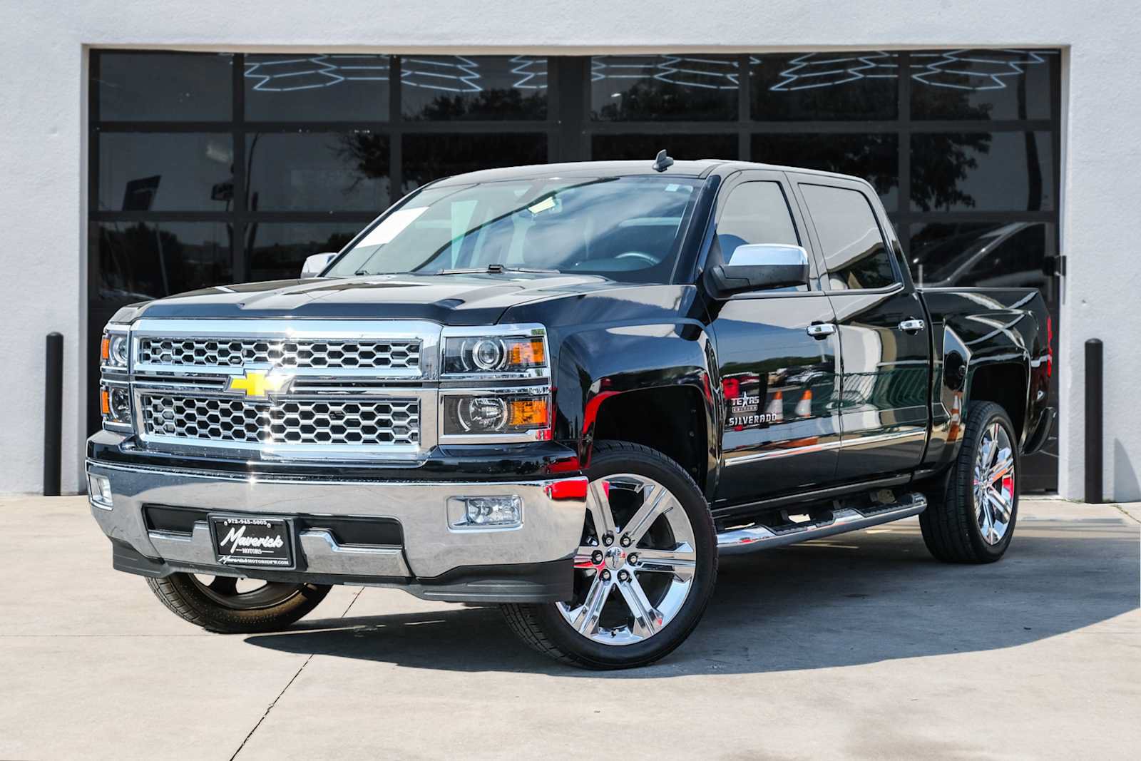 Used 2014 Chevrolet Silverado 1500 LTZ w/ Texas Edition, 1LZ Trim RWD image 1