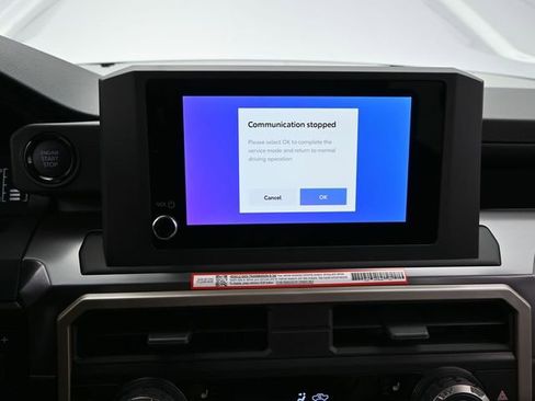 Used 2026 Toyota Tacoma SR5 AWD/4WD image 7